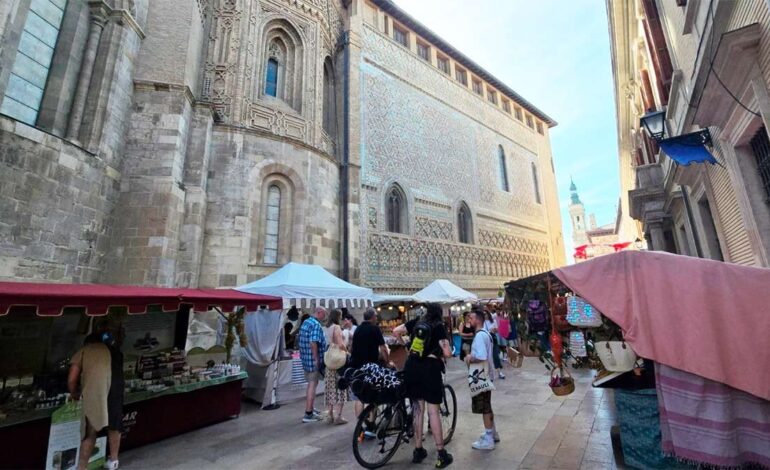Outdoor film to the three cultures market: plans for the weekend in Zaragoza