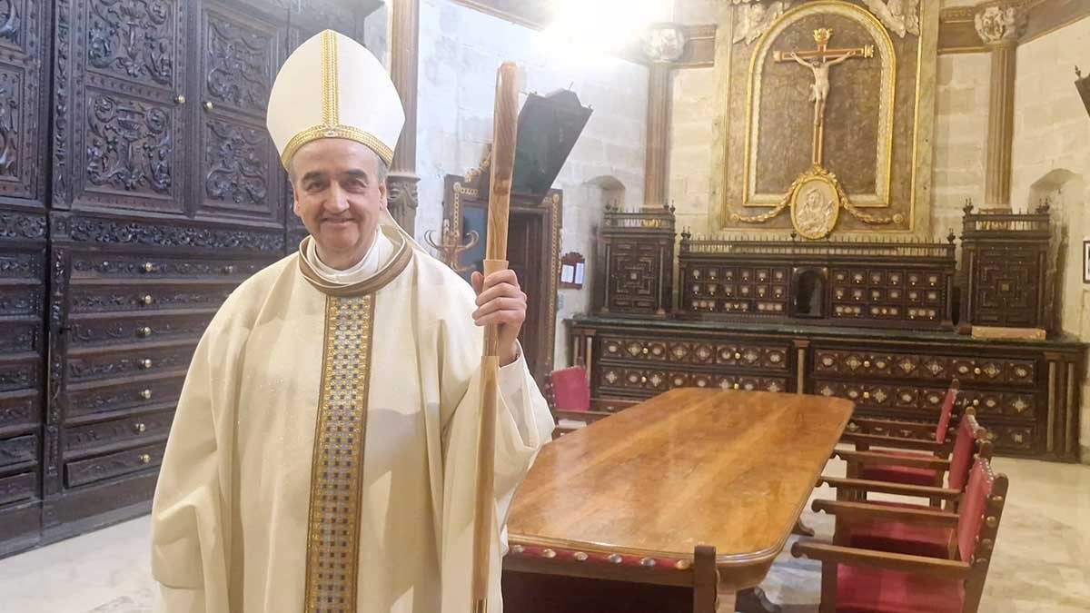 Monsignor Pedro Aguado Cuesta takes possession as a bishop of Huesca