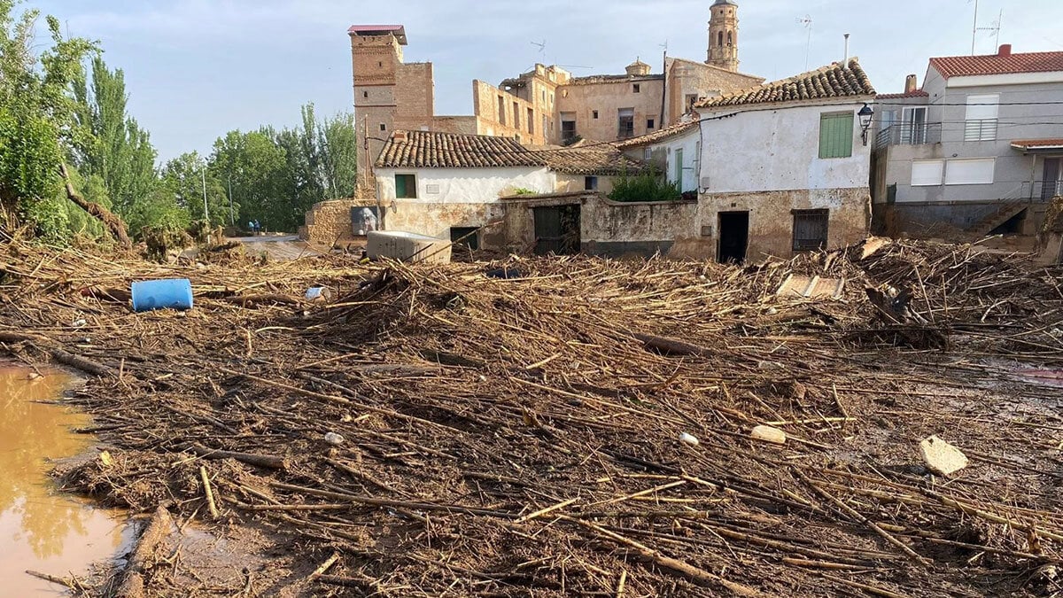 Aragón requests the UMU for the areas affected by the flood and “folds” troops </des