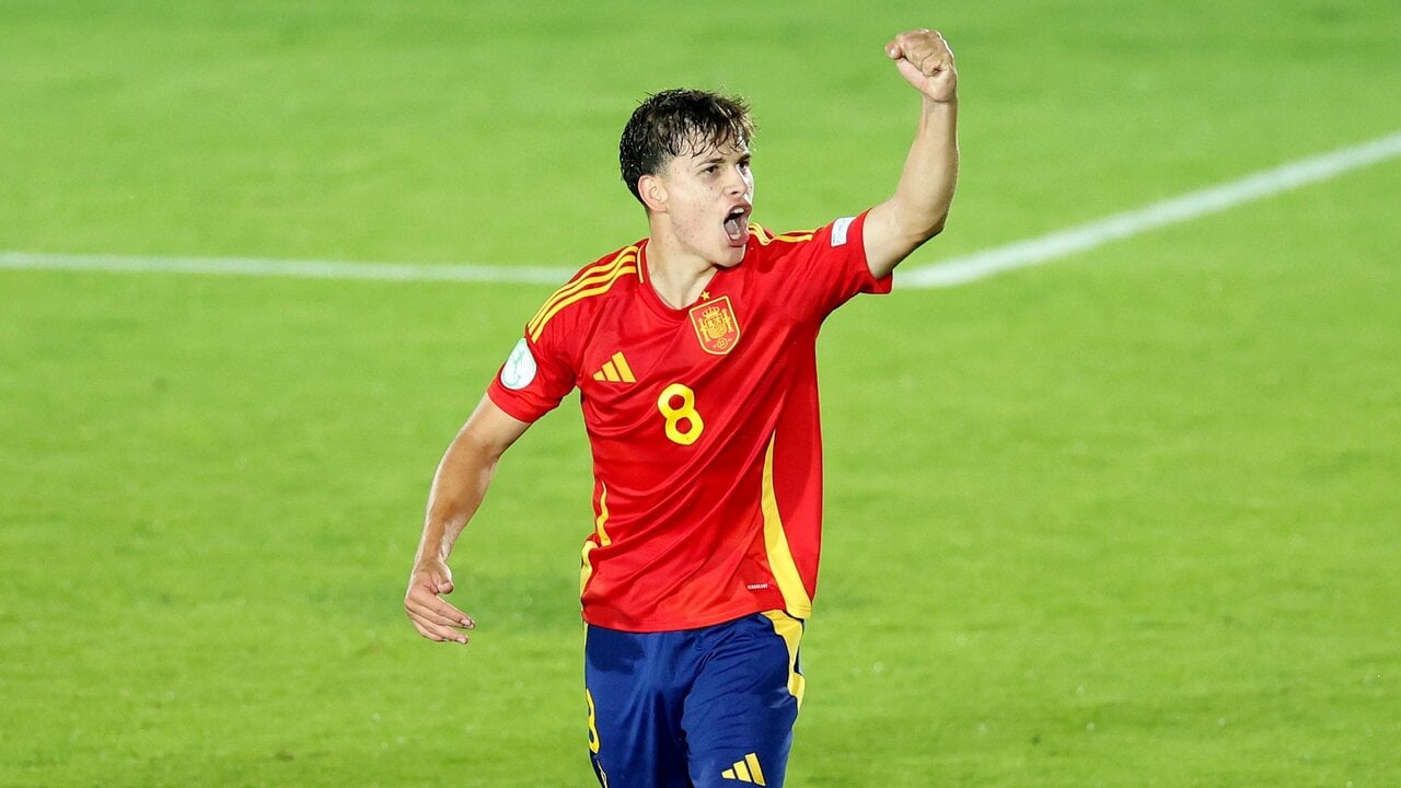 The Sports City shines in the European U-19: Gol and assistance of Jano Monserrate in the triumph of Spain