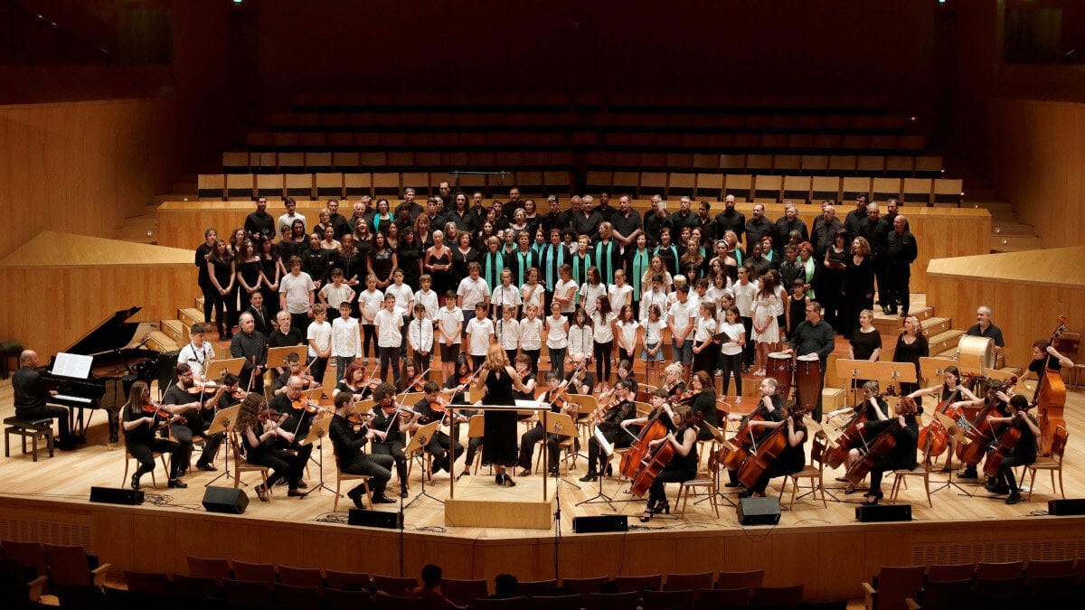 Folklore, modern and classic music to celebrate the 30th anniversary of the Municipal School of Music and Dance