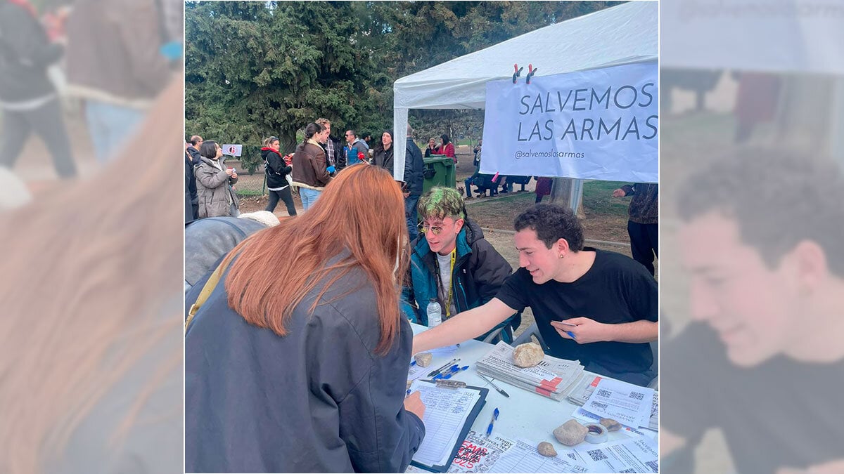 “Save our weapons!” celebrates the reopening of the “cultural lung” of the hook