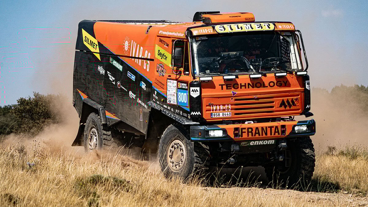 The trucks of thousands of horses and tons of weight are 20 years roaring in the low Aragon