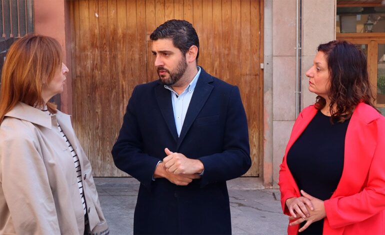 Vox claims the permanent closure of the reception floor of Comadre de Teruel street