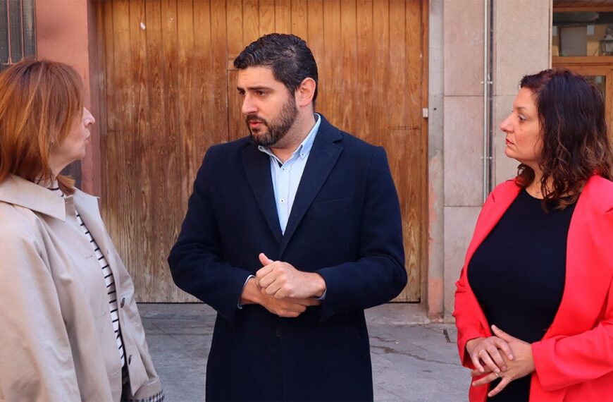 Vox claims the permanent closure of the reception floor of Comadre de Teruel street