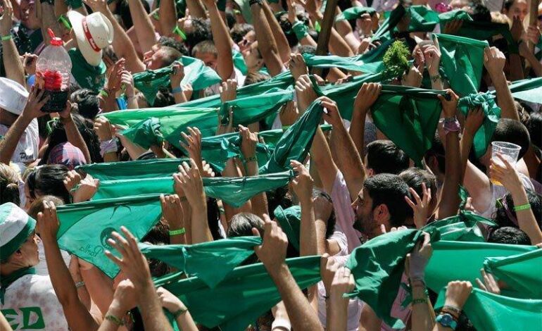 Huesca lives on Monday the festival of trade: dancers, San Lorenzo beer and special tribute
