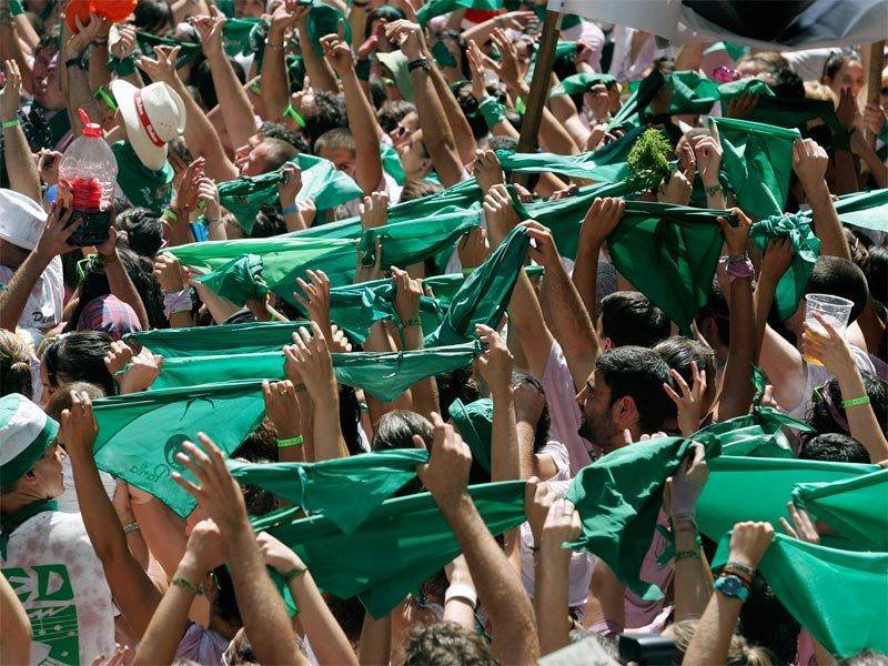 Huesca lives on Monday the festival of trade: dancers, San Lorenzo beer and special tribute