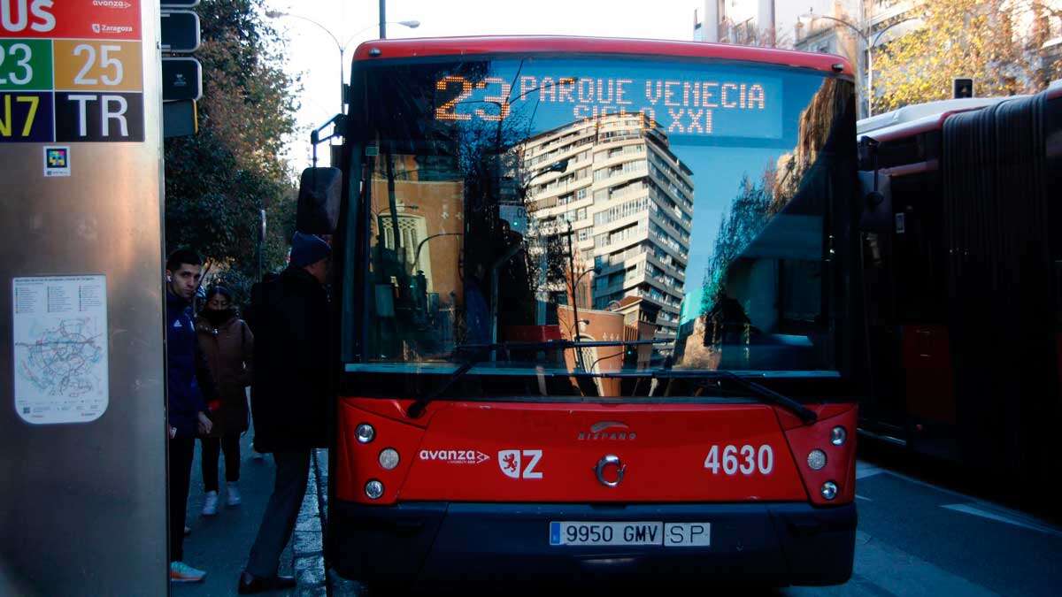 Zaragoza drivers report 45 buses damaged in garages: “The workshop does not supply”