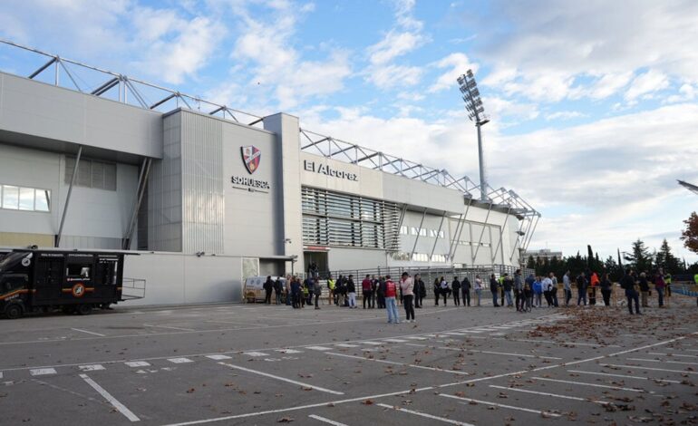 The Board of the S.D. Huesca approves the sale of El Alcoraz