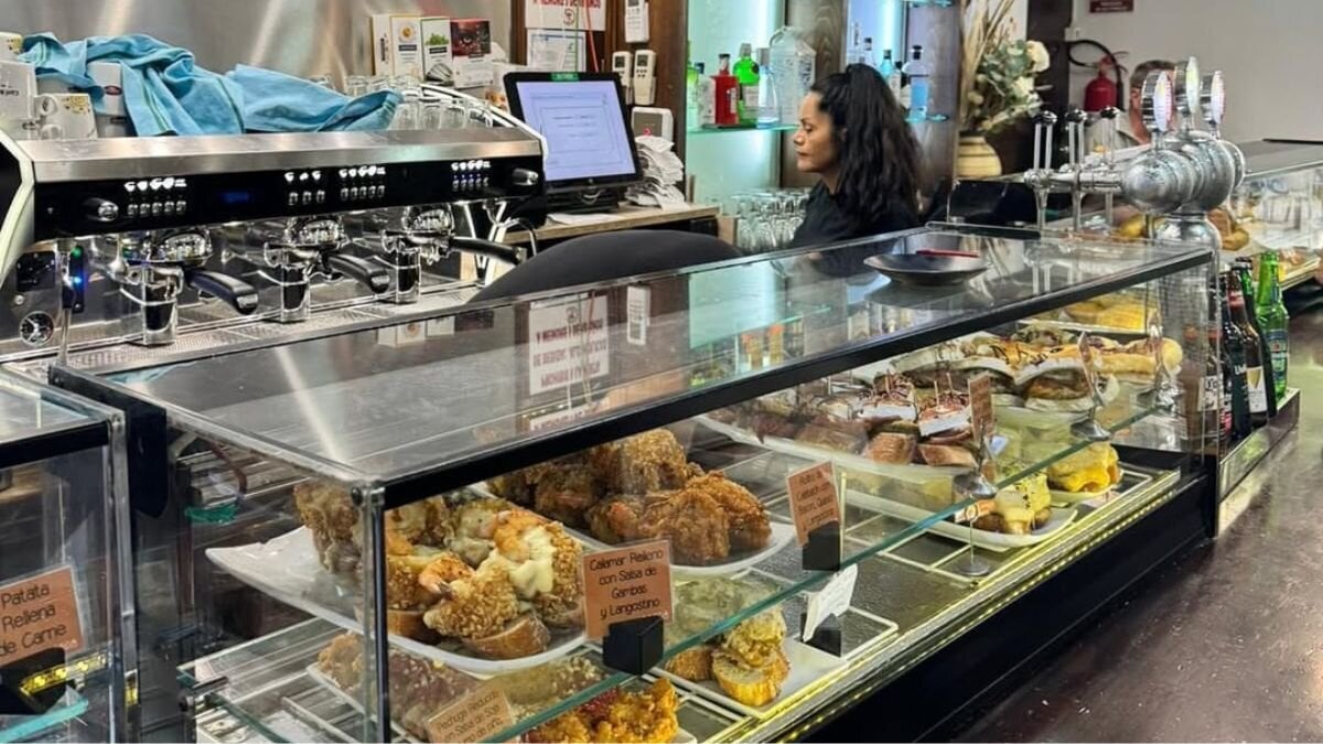 The most pulling bar in the Delicias neighborhood: more than 3,000 opinions and a star dish that is repeated at all tables