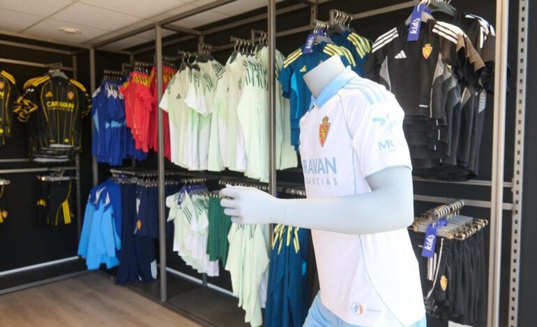 Real Zaragoza opens a new store: location and schedules