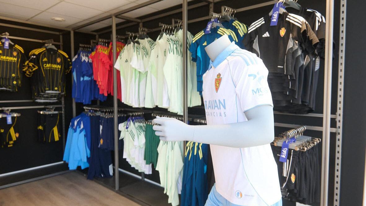 Real Zaragoza opens a new store: location and schedules