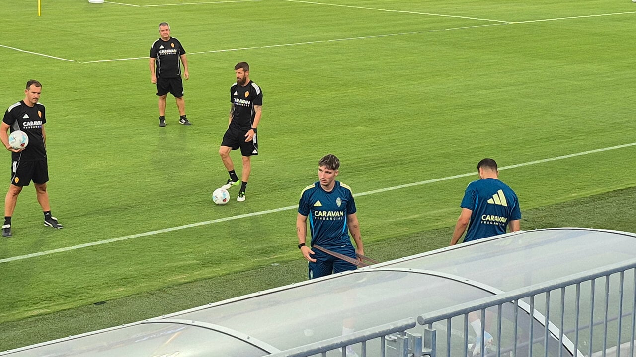valery entrenamiento real zaragoza