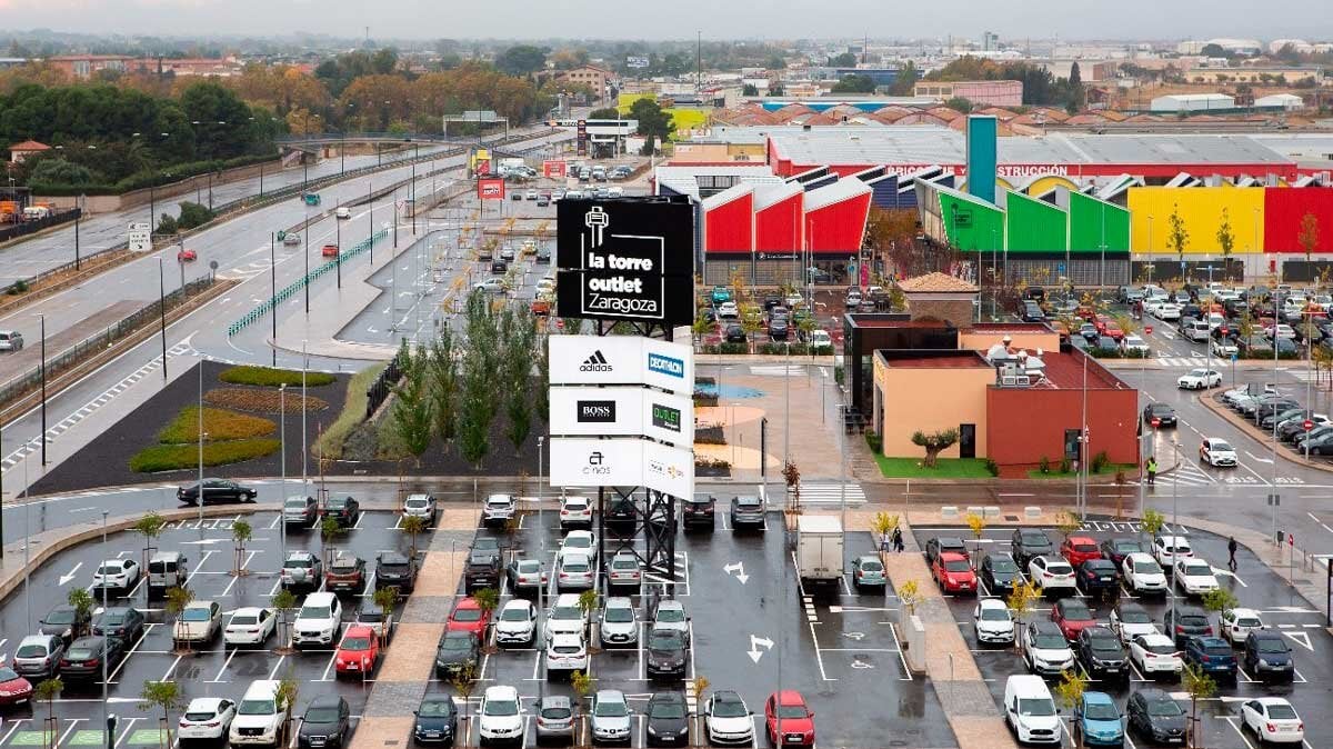 A Food Truck of Korean snacks and two clothing brands: this Zaragoza shopping center adds three openings