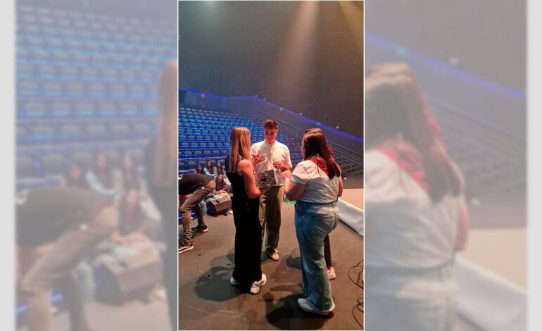 A Sevillian fan of Juanjo Bona: “I have toured Spain whole in her concerts”